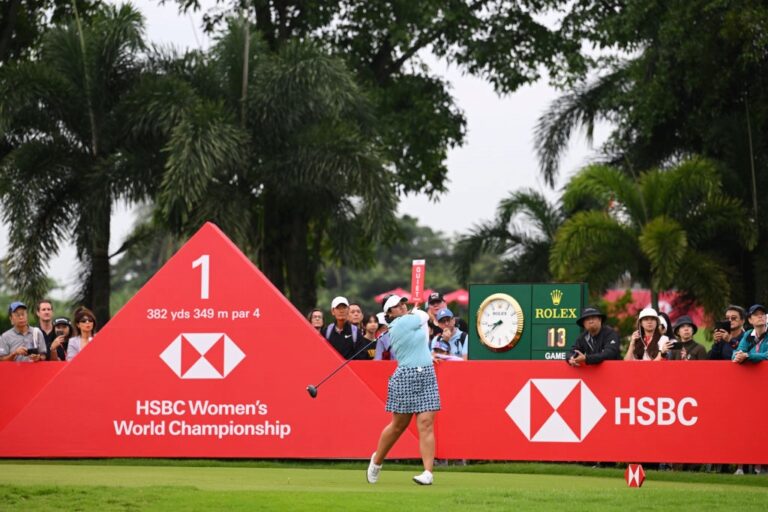 (Photo by Ross Kinnaird/Getty Images)